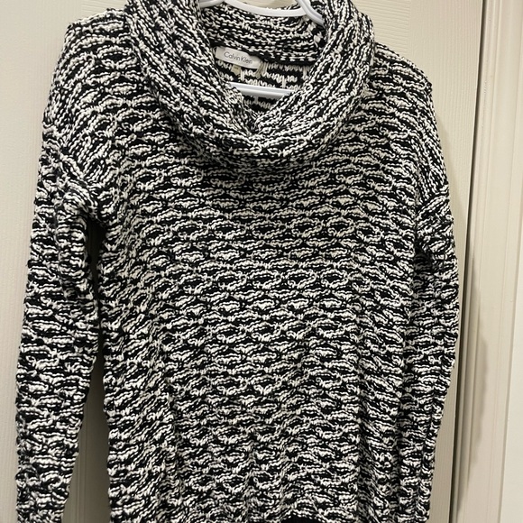 Calvin Klein Sweater. M Preloved - Picture 11 of 11